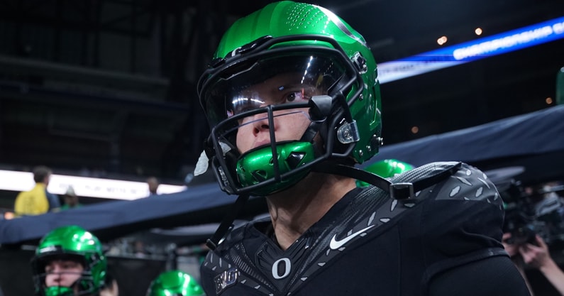 Dillon Gabriel preparing for the NFL Draft at his new training facility