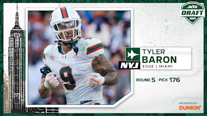 Tyler Baron celebrates after a big defensive play for Miami Hurricanes