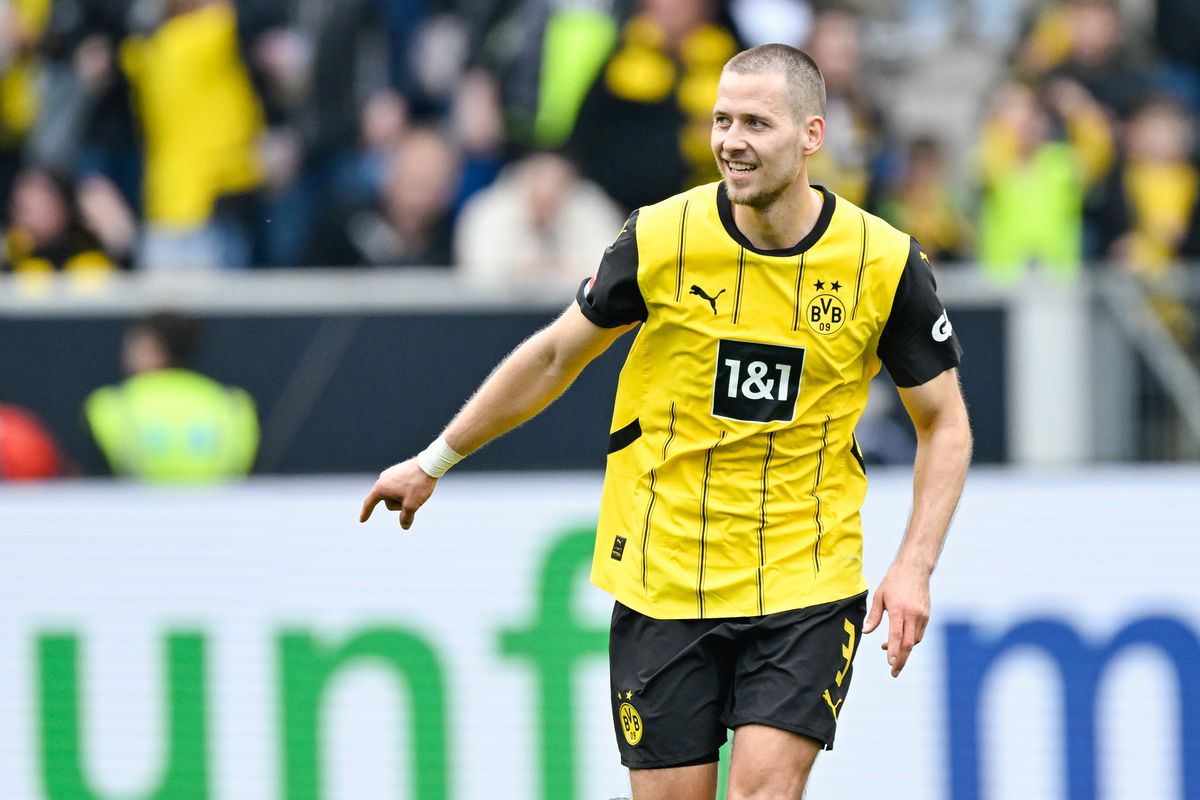 Dramatic moment in the Hoffenheim vs Dortmund Bundesliga clash