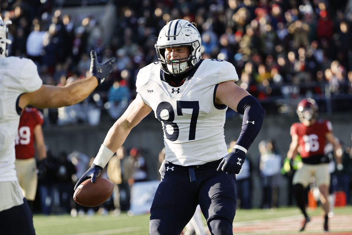 Jackson Hawes prepares for a snap during a Georgia Tech game
