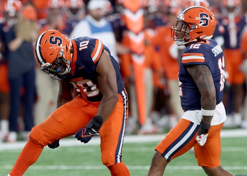 Fadil Diggs celebrating a big play in a Syracuse uniform