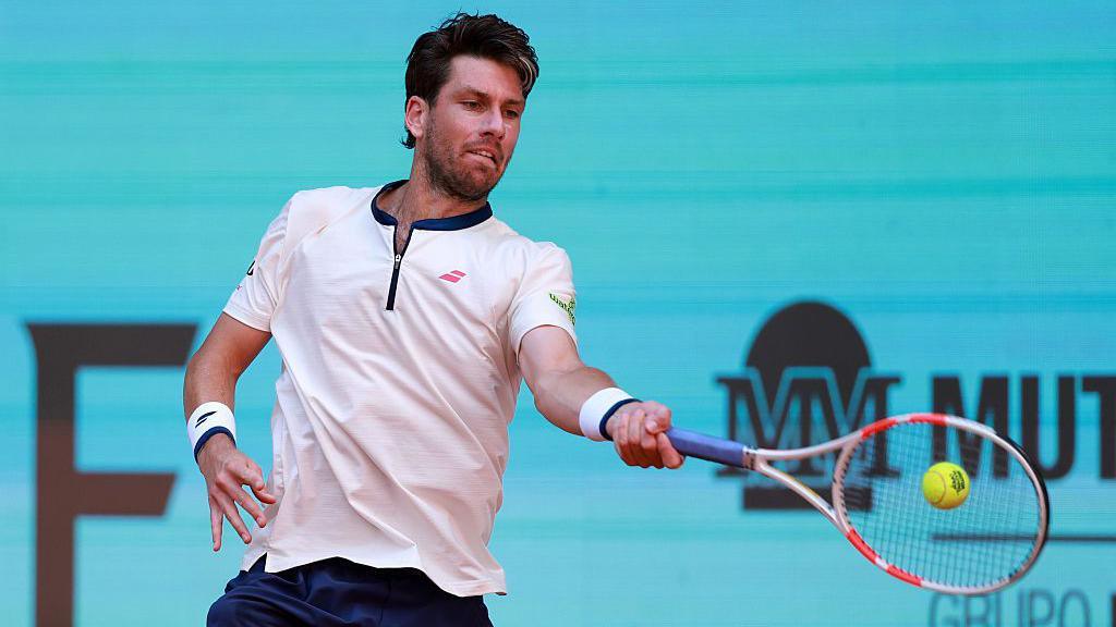 Jiri Lehecka prepares for action at the Madrid Open