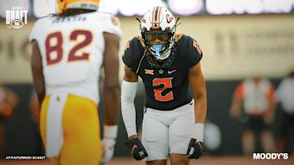 Korie Black prepares for a defensive play at Oklahoma State