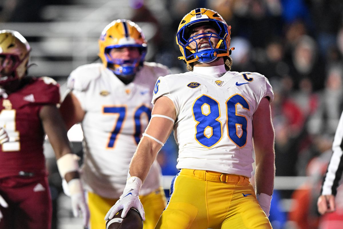 Gavin Bartholomew joins Minnesota Vikings in 2025 NFL Draft