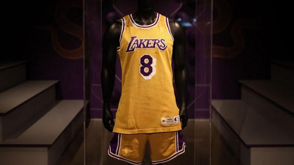 Kobe Bryant in his rookie Lakers jersey during the 1996 NBA debut