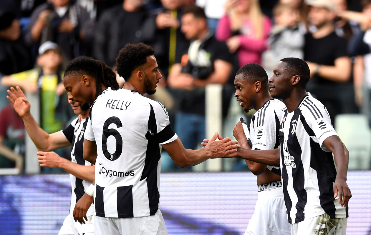 Napoli and Juventus face off in the race for the Scudetto and European spots on the Serie A table