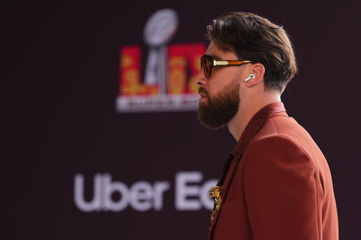 Taylor Swift and Travis Kelce enjoy time together during the NFL offseason
