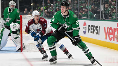 Avalanche vs Stars players celebrating during Game 4 at Ball Arena
