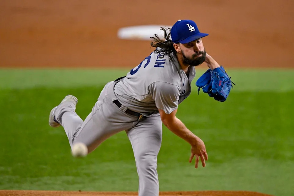 Tony Gonsolin pitching for the Dodgers in 2025