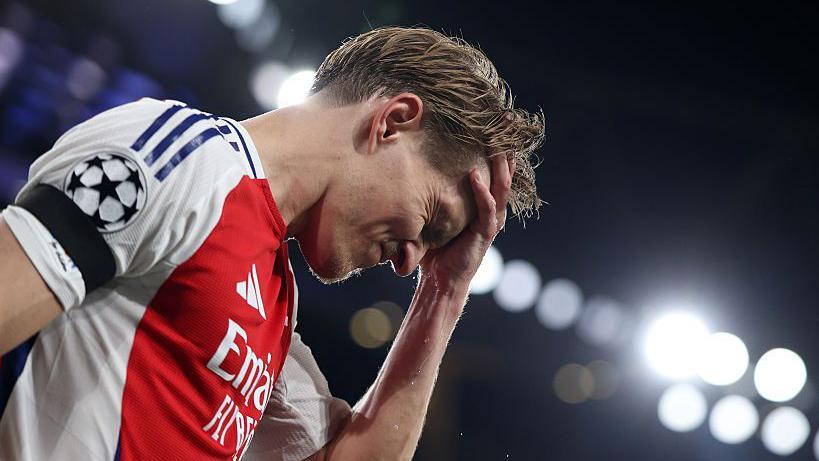 Arsenal - PSG Champions League semi-final action at the Emirates Stadium