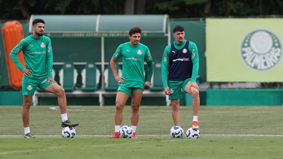 Jogadores em campo durante Ceará vs Palmeiras pela Copa do Brasil
