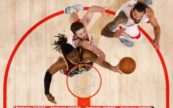 Golden State Warriors players watch during Game 5 loss to Rockets