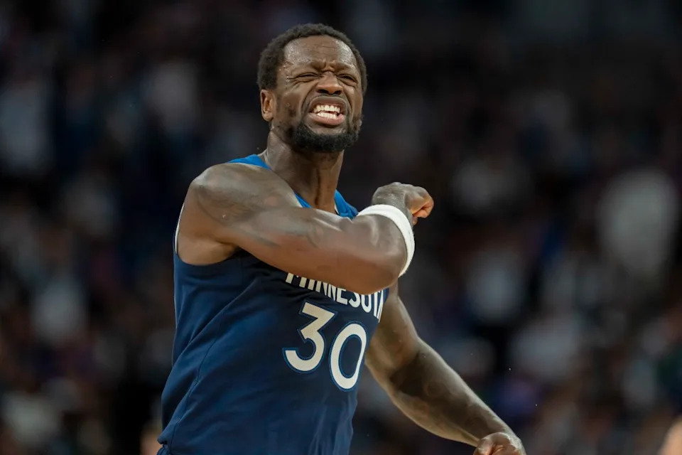 Julius Randle celebrates during a big Timberwolves win in the NBA Playoffs