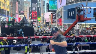 Boxing fights tonight: Ryan Garcia and Rolando Romero square off in Times Square