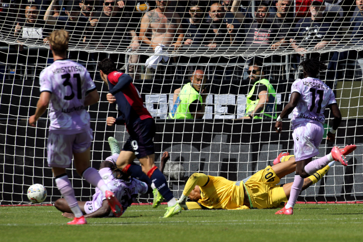Action from Cagliari vs Udinese Serie A clash