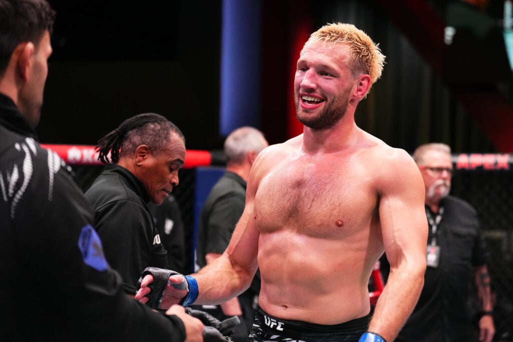 Reinier de Ridder enters the Octagon at UFC Fight Night