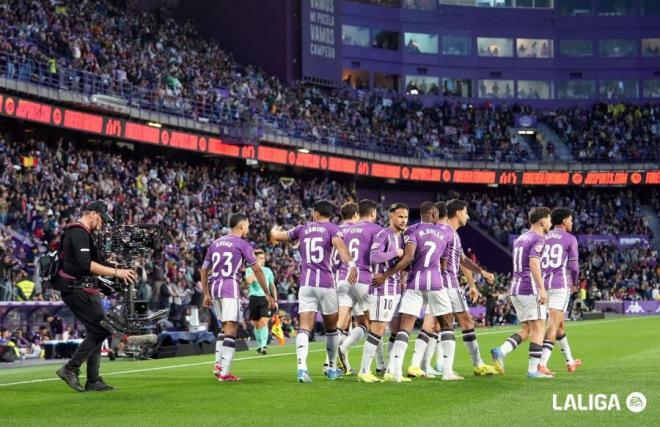 Iván Sánchez celebrando un gol con el Real Valladolid