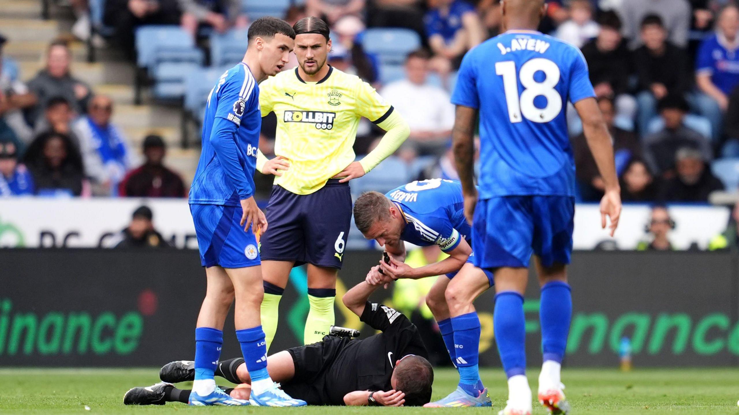 Leicester City vs Southampton action featuring Jamie Vardy and key match moments