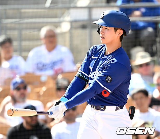 Baseball player in action, highlighting batting average