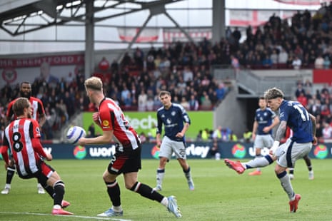 Brighton vs Newcastle players contest a decision during a dramatic Premier League encounter