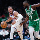 Jalen Brunson driving against Jayson Tatum in Knicks vs Celtics playoff game, 2025 NBA