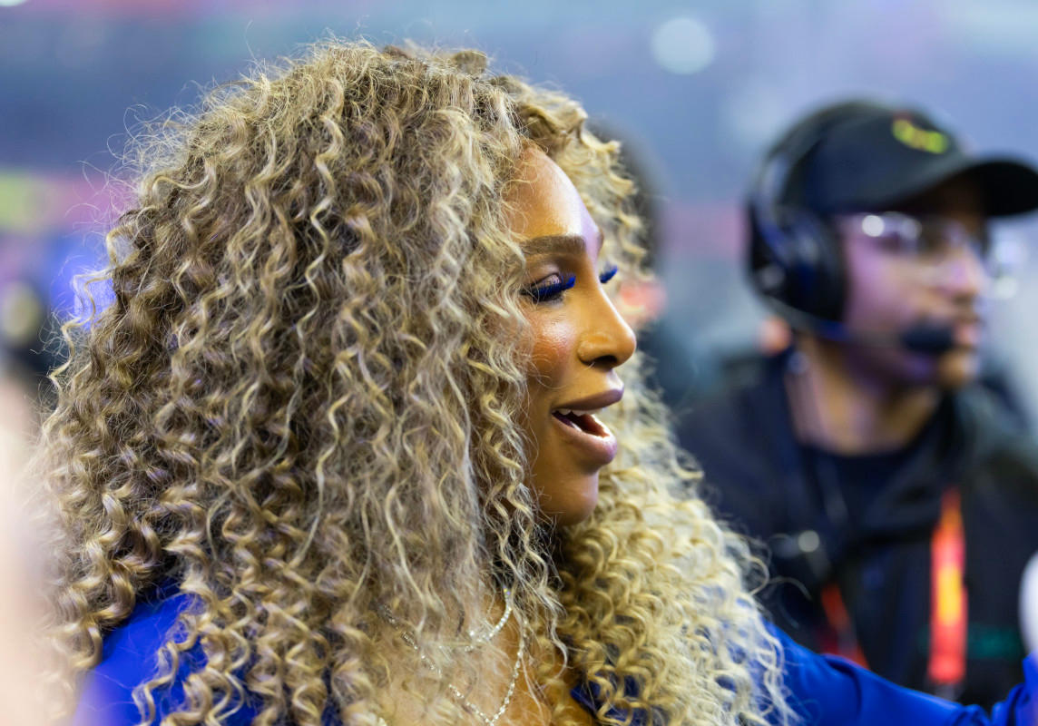 Serena Williams at the 2025 Met Gala in an elegant blue gown