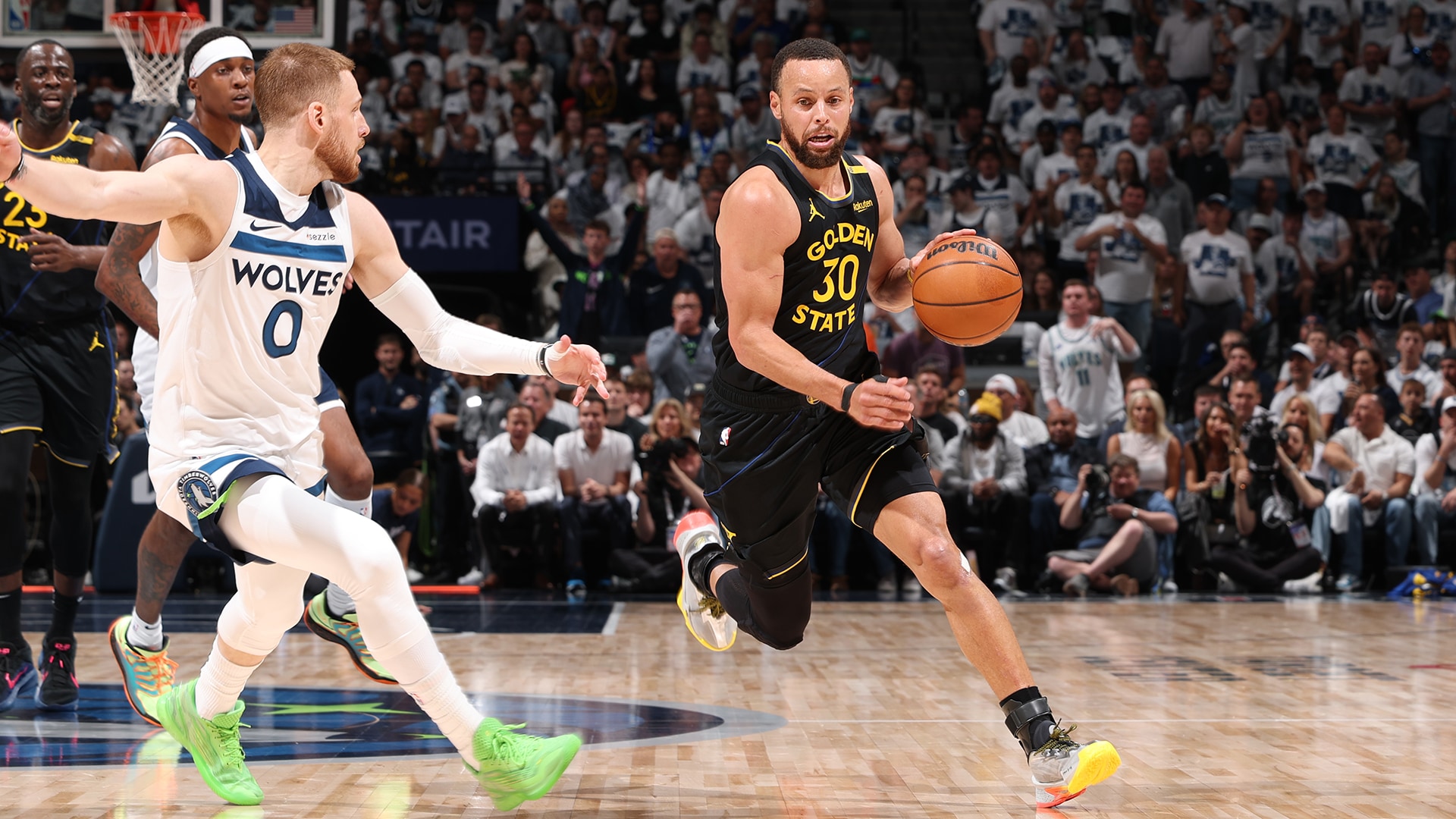 Action from Warriors vs Timberwolves game 2 NBA playoffs