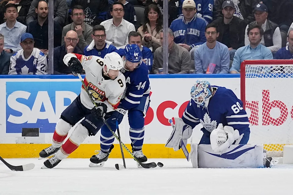 Toronto Maple Leafs celebrate a playoff victory