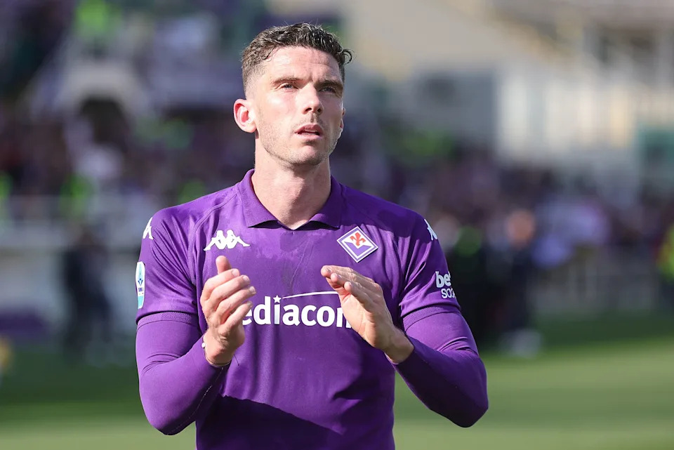 Robin Gosens celebrates a goal for Fiorentina