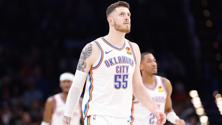 Isaiah Hartenstein drives to the basket for the Oklahoma City Thunder in the 2025 NBA Playoffs