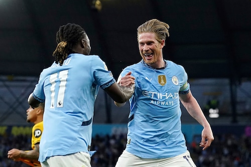 Southampton vs Man City Premier League action