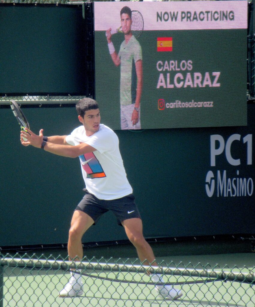 Laslo Djere in action at the ATP Rome tournament
