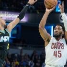 Isaiah Hartenstein boxing out for a rebound during an NBA game