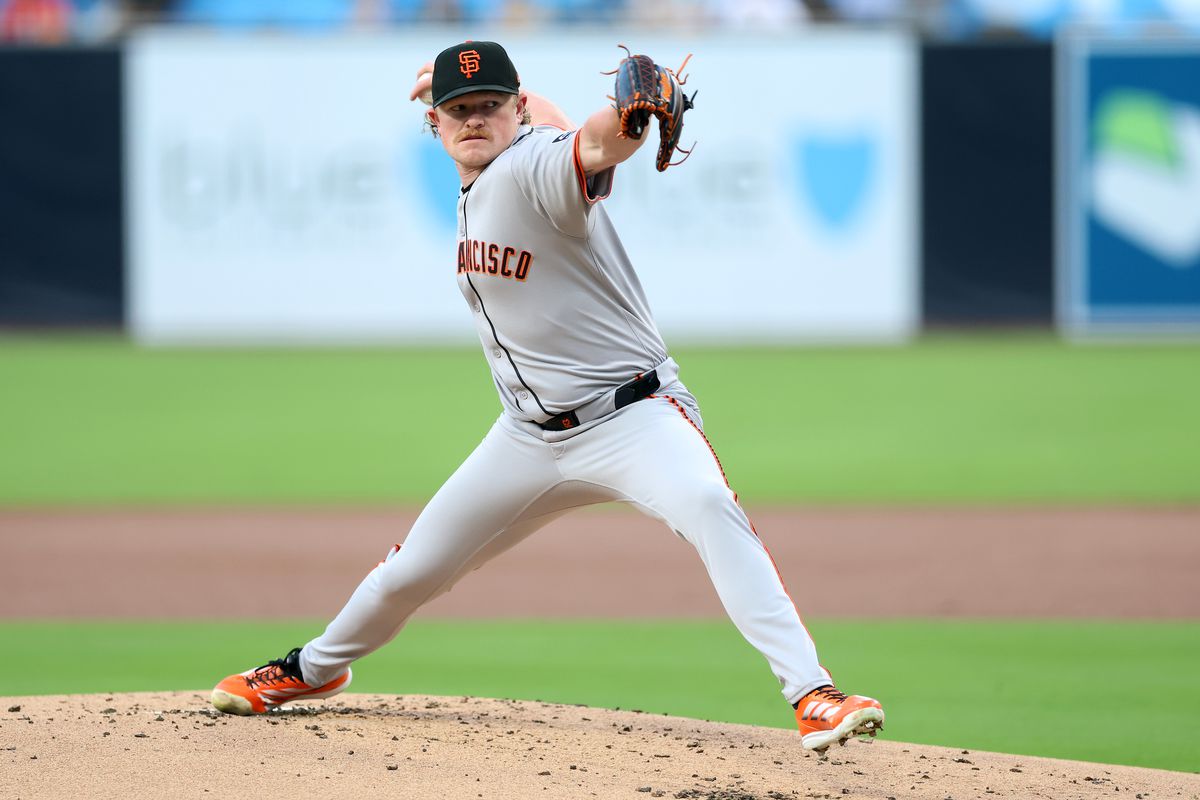 Minnesota Twins vs. Giants - Twins lineup and action on the baseball field