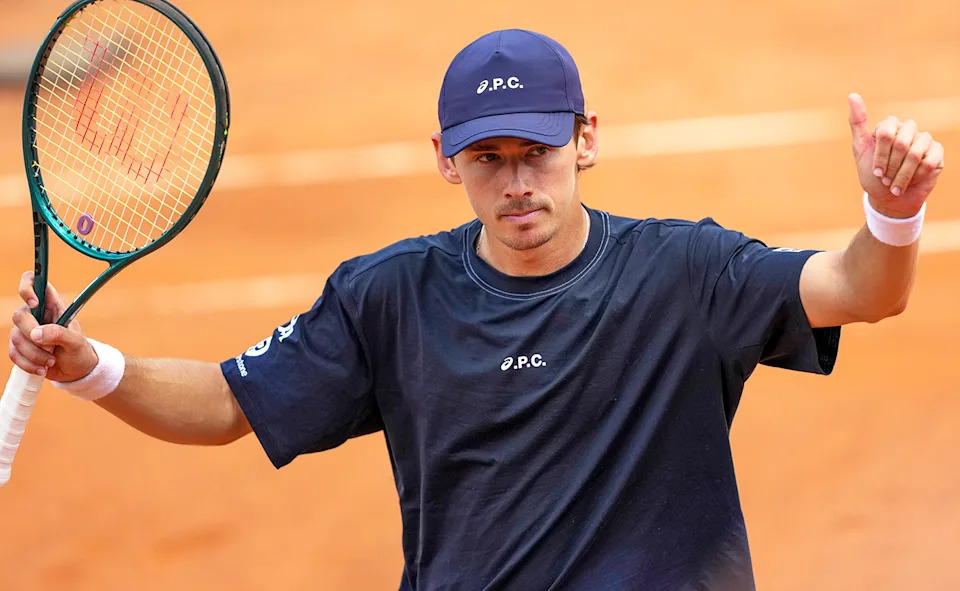 Hugo Dellien action at the Italian Open 2025
