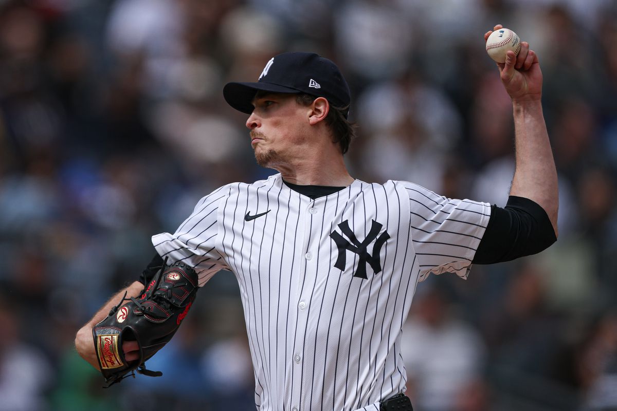 Yankees vs Mariners MLB series action