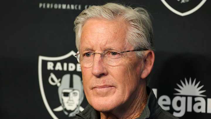 Las Vegas Raiders team during a 2025 home game