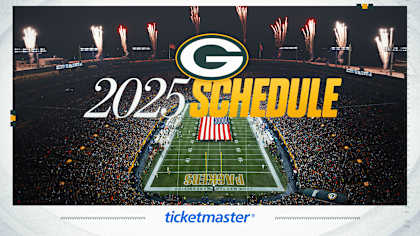 Lambeau Field packed with Packers fans during a 2025 home game