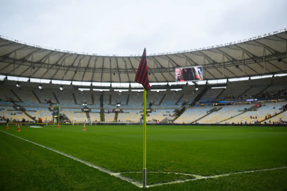Flamengo vs LDU Quito Copa Libertadores match action