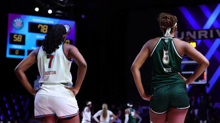 Aliyah Boston powering to the basket in a WNBA game