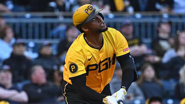 Alexander Canario swings for the Pittsburgh Pirates