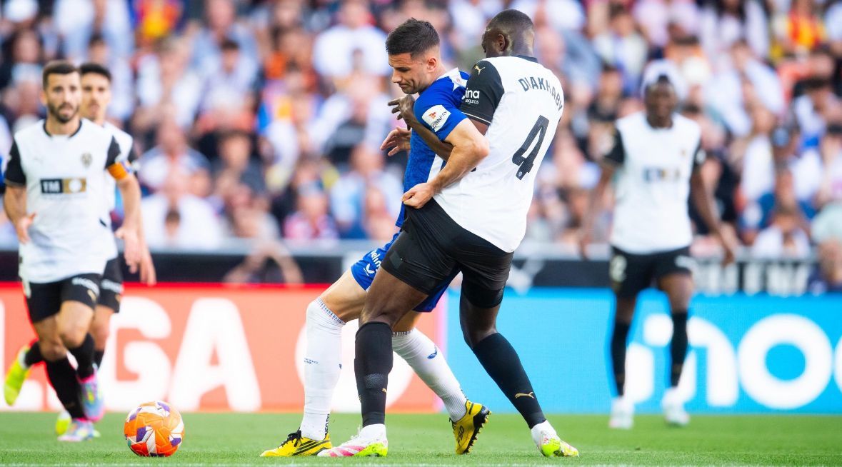 Duelo intenso Valencia C. F. - Athletic en Mestalla