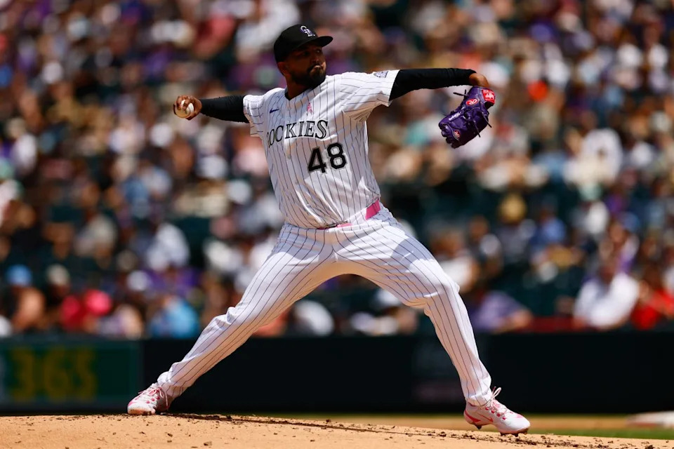 Zac Gallen pitching for the Arizona Diamondbacks in 2025