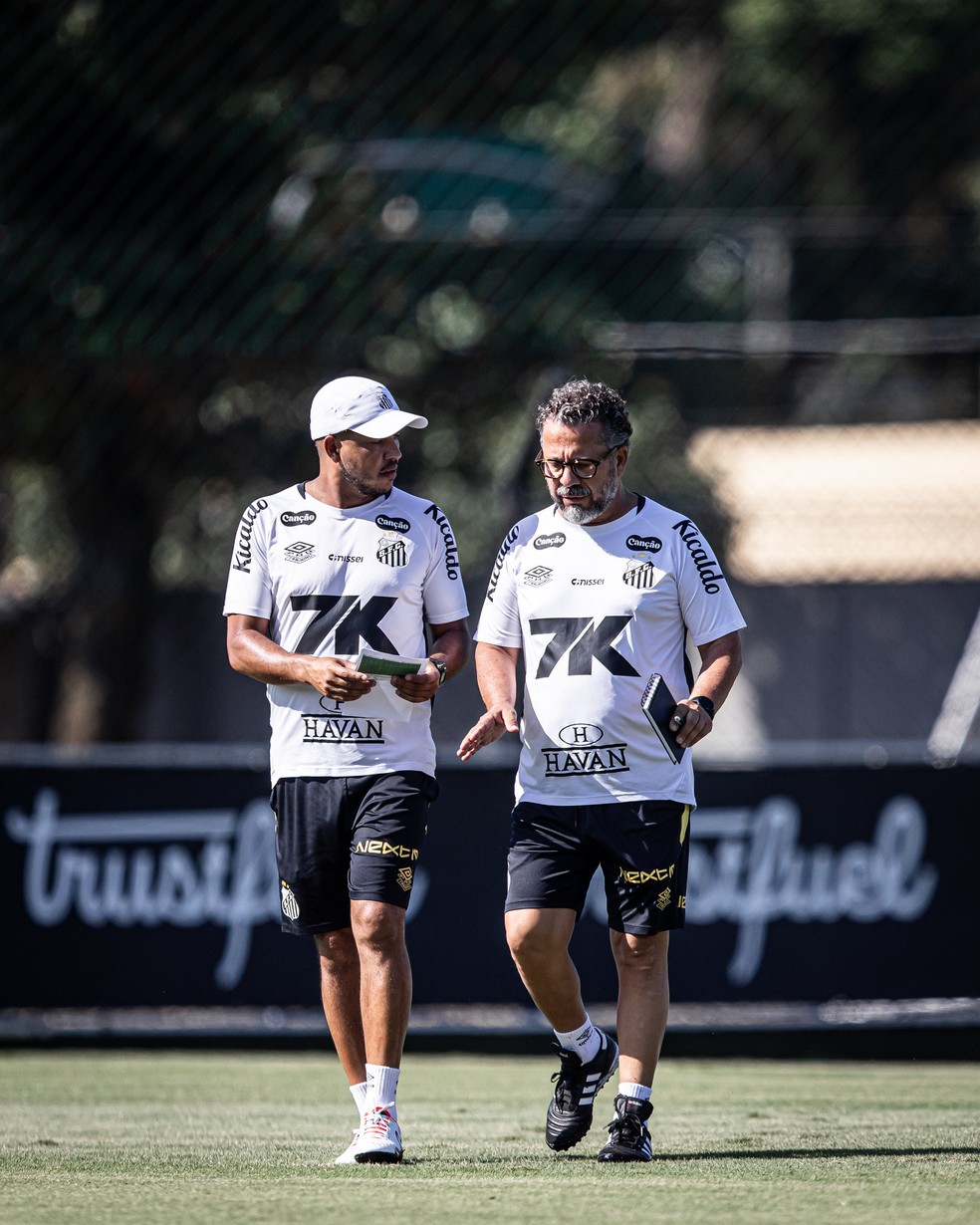 Clássico corinthians vs santos na Neo Química Arena