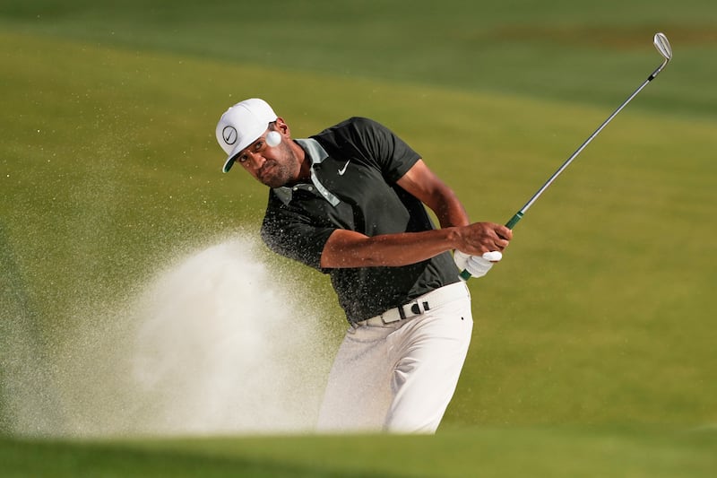 Tony Finau lining up a shot at the 2025 PGA Championship