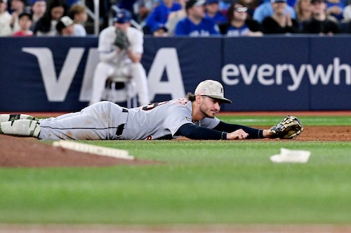 Spencer Torkelson delivers a key double in the Tigers' win over the Blue Jays