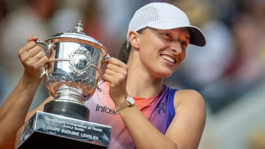 Iga Swiatek at Roland Garros clay court