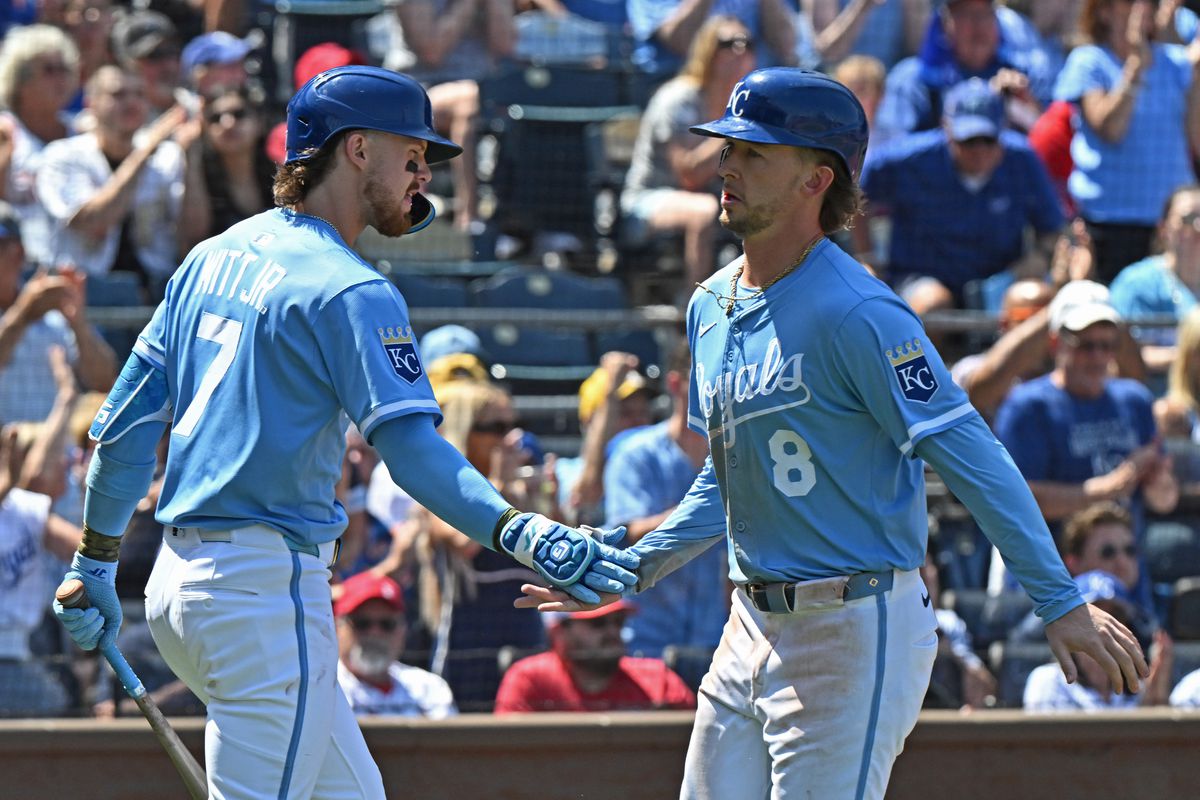 Royals vs Giants players at Oracle Park