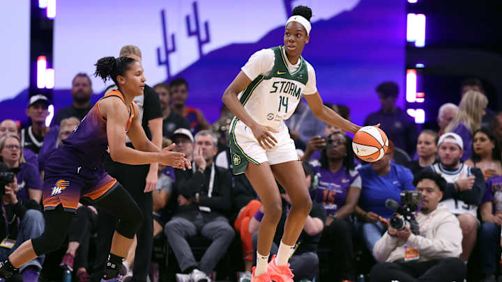 Dominique Malonga in action for the Seattle Storm