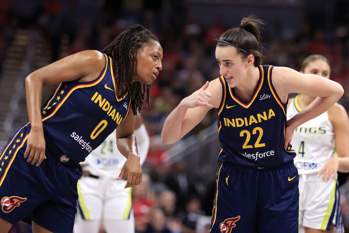 Kelsey Mitchell in action for the Indiana Fever